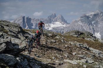 736-foto-mountainbike-bikeaction-tourismusvereinsexten-dennisstratmann-206